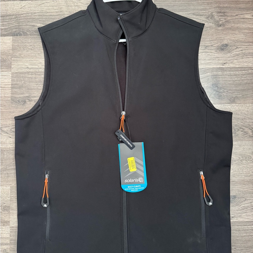 Solaris Multi-Climate Softshell Vest – Size Medium – New w/ Tags